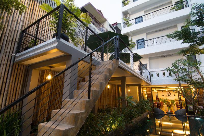 Double Leaf Boutique Hotel Phnom Penh Exterior foto